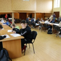 Powiększ zdjęcie Trwa część pisemna Turnieju