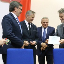Powiększ zdjęcie 
