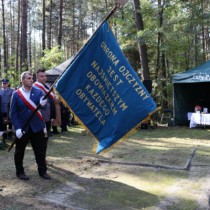 Powiększ zdjęcie Wprowadzenie pocztów sztandarowych