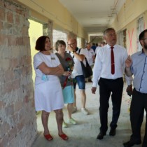 Powiększ zdjęcie Wizytacja postępu prac w przebudowywanym Oddziale Chirurgii w budynku ZOZ Włoszczowa