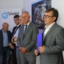 Powiększ zdjęcie Głos zabiera Starosta Włoszczowski Dariusz Czechowski