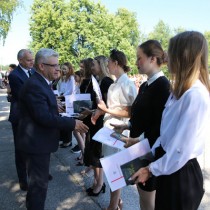 Powiększ zdjęcie Zakończenie roku szkolnego w ZS nr 2 we Włoszczowie