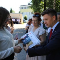 Powiększ zdjęcie Zakończenie roku szkolnego w ZS nr 2 we Włoszczowie