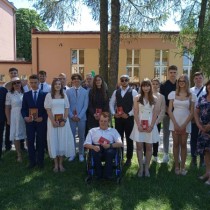 Powiększ zdjęcie Zakończenie roku szkolnego w I LO we Włoszczowie