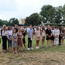 Powiększ zdjęcie Uczniowie, którzy otrzymali promocję do następnej klasy z wyróżnieniem