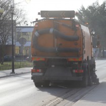 Powiększ zdjęcie Zamiatanie ul. Wiśniowej