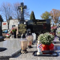 Powiększ zdjęcie Grób Stefana Koniecznego